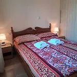 Makris House-giasemi Апартаменты Айя-Евфимия