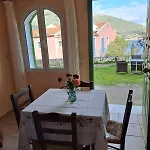 Makris House-giasemi 公寓