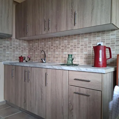 Makris House-giasemi *